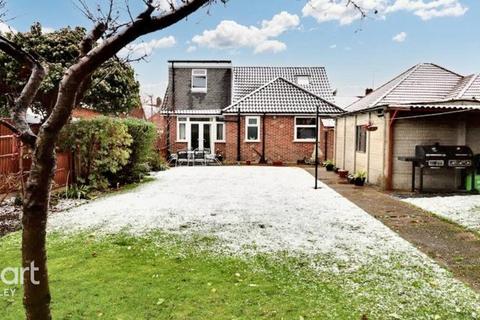 Clevedon Road, Luton