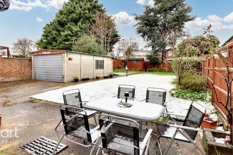 Clevedon Road, Luton