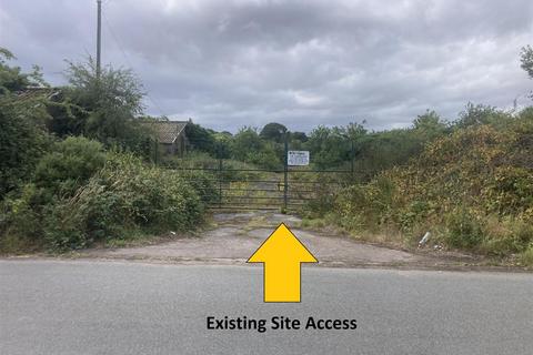 undefined, Warrant Road, Stoke Heath, Shropshire