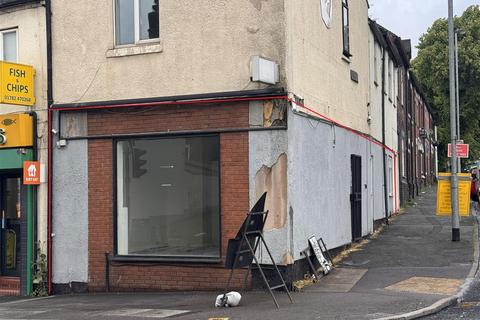 Retail property (high street) to rent - George Street, Newcastle