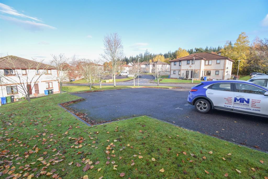 COMMUNAL CAR PARK-2.jpg