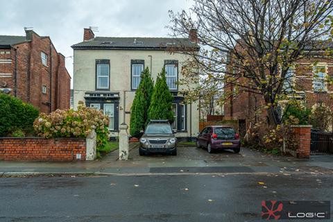 undefined, 1, Liverpool L22