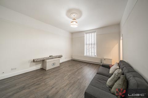 undefined, 1, Liverpool L22