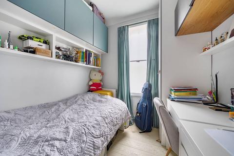 2 bedroom flat for sale, Regents Park Road, Chalk Farm, London, NW1