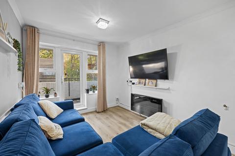 undefined, Lions Close, London SE9