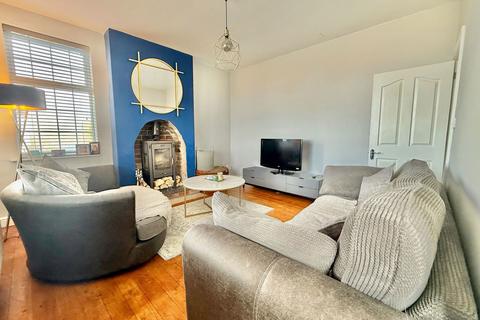 2 bedroom semi-detached house for sale, Deepdale Lane, Dudley DY3