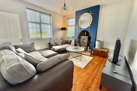 2 bedroom semi-detached house for sale, Deepdale Lane, Dudley DY3