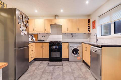 undefined, Craister Court, Cambridge CB4