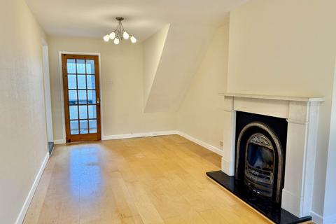 3 bedroom semi-detached house for sale, Churchill Close, Didcot