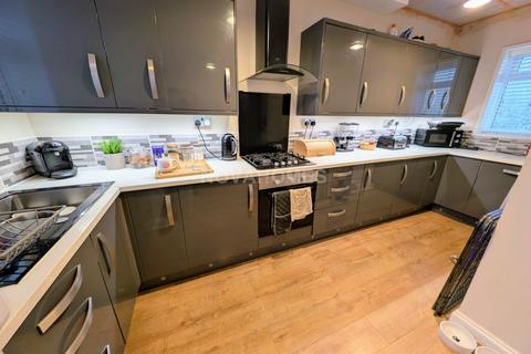 4 bedroom semi-detached house for sale, Dovedale Road, Plymouth PL2
