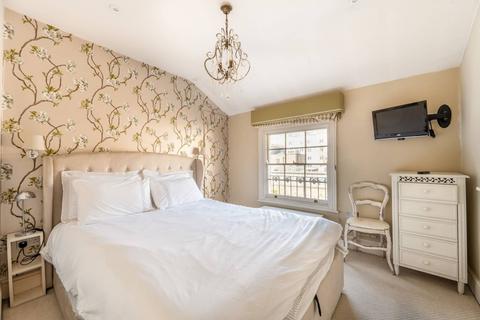 Monmouth Road, Westbourne Grove, London, W2