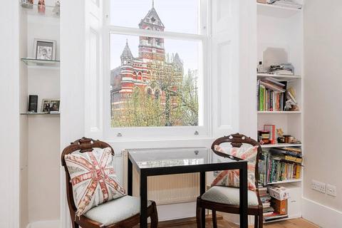 undefined, Queens Gate, South Kensington, London, SW7