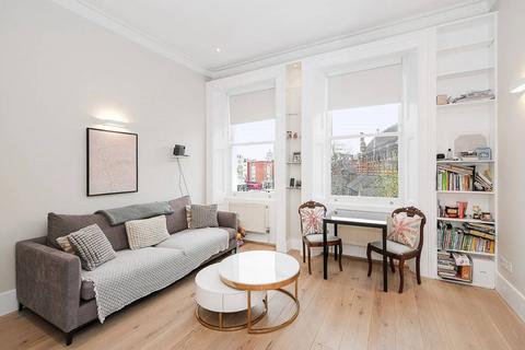 1 bedroom flat to rent, Queens Gate, South Kensington, London, SW7