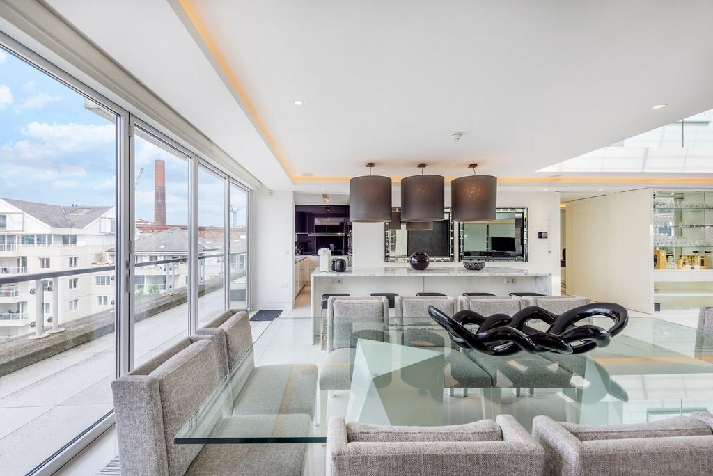 Apartment in London - More