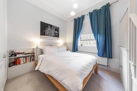 1 bedroom flat to rent, Cornwall Gardens, South Kensington, London, SW7