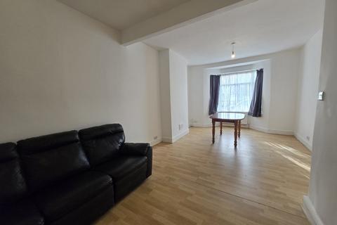 undefined, Green Street, Enfield, EN3