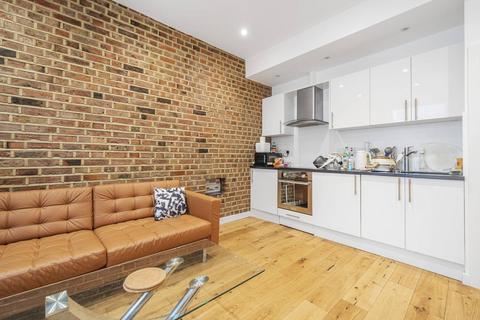 2 bedroom flat to rent, Upper Tachbrook Street, Victoria, London, SW1V