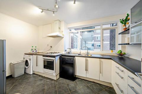 undefined, Mayflower Lodge,  Finchley,  N3