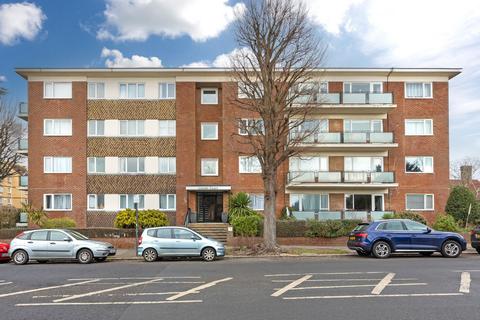 The Drive, Lincoln Court, BN3