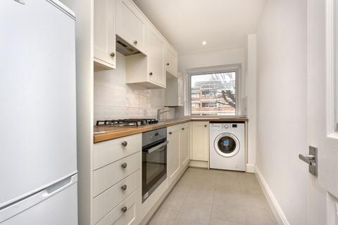 undefined, The Drive, Lincoln Court, BN3