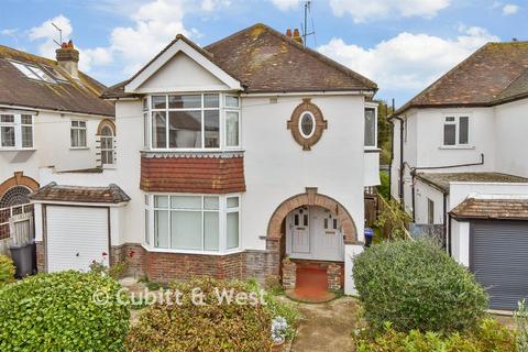 2 bedroom flat for sale, Dover Road, Worthing BN11