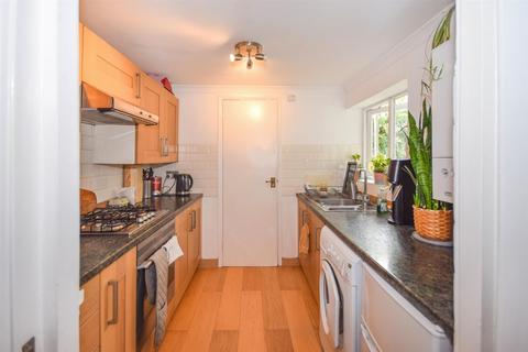 1 bedroom apartment to rent, Montpelier Street, Brighton