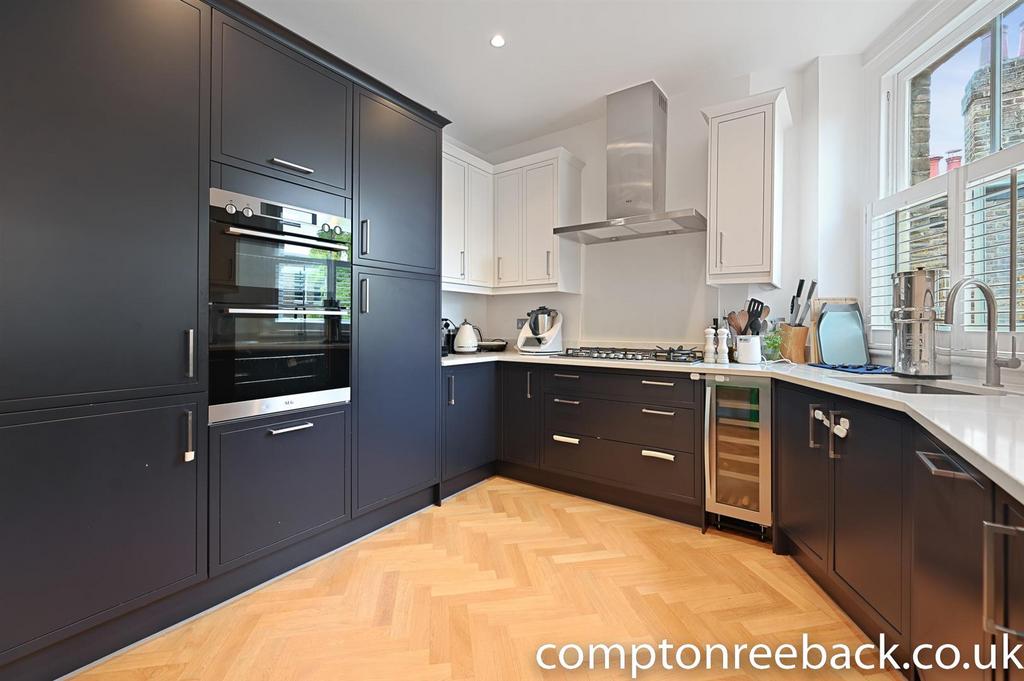RCCR-  Morshead Mansions - 24 (1).jpg