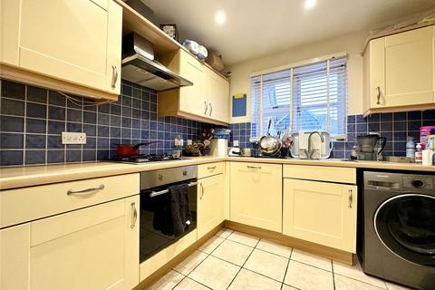 3 bedroom end of terrace house to rent, Lower Mount Street, Fleet, Hampshire, GU51