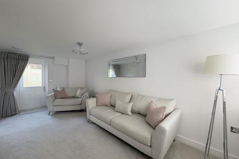 undefined, Walton Cardiff, Tewkesbury GL20