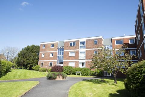 2 bedroom flat for sale, Crescent Way, Burgess Hill RH15