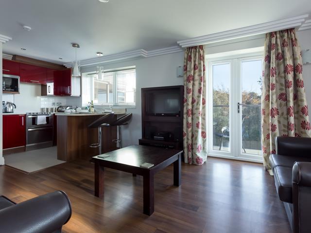20a Studland Dene-Lounge-CFP2.jpg