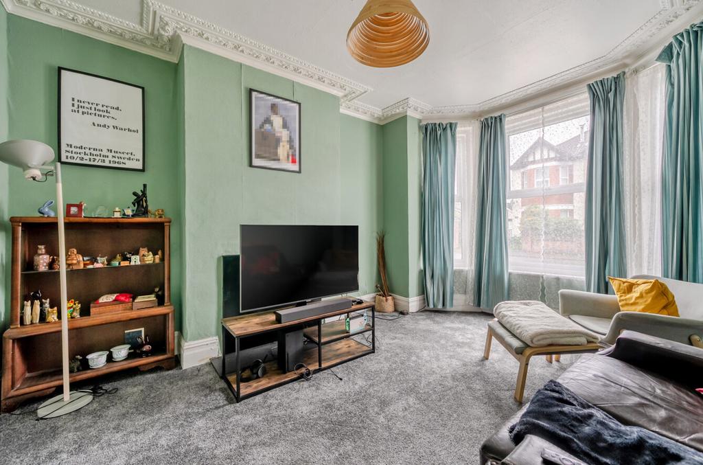 1374587-14-6904e0...