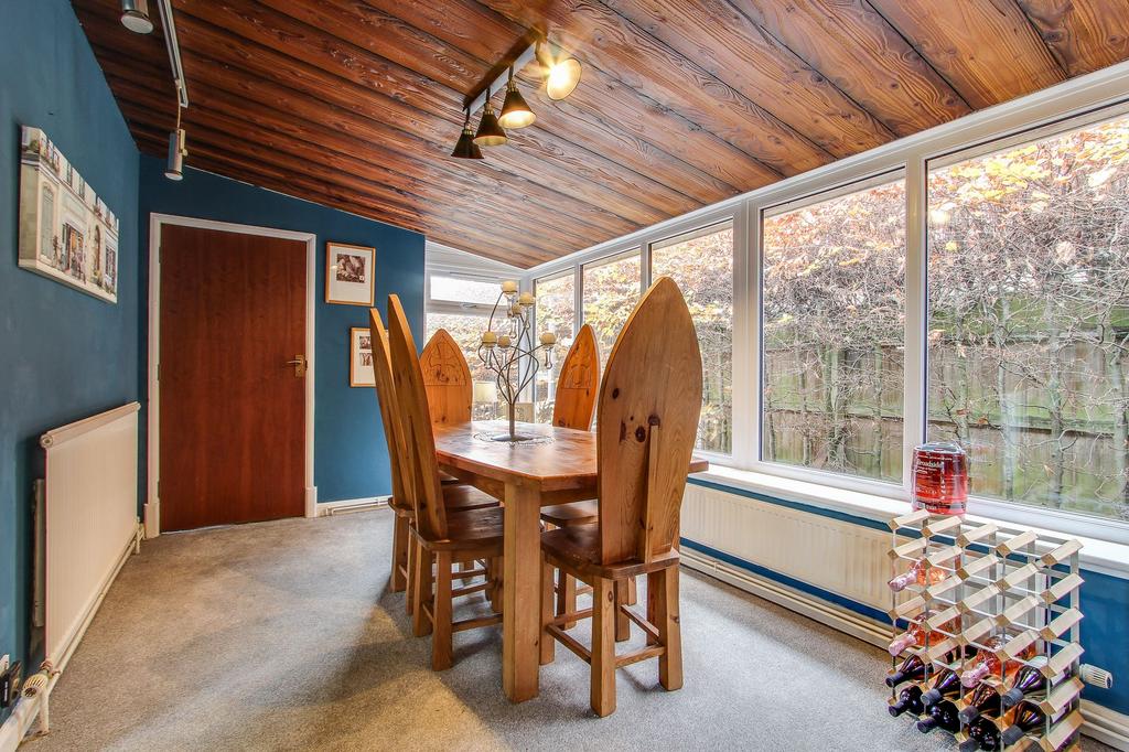 Breakfast Room