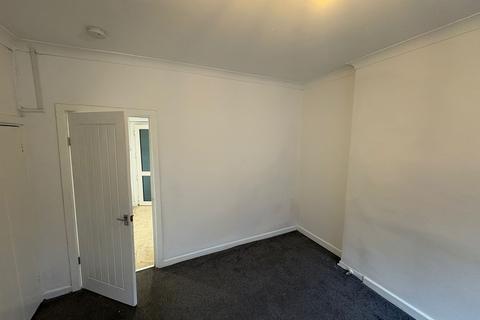 3 bedroom house to rent, Lower Royal Lane, Abertillery, NP13