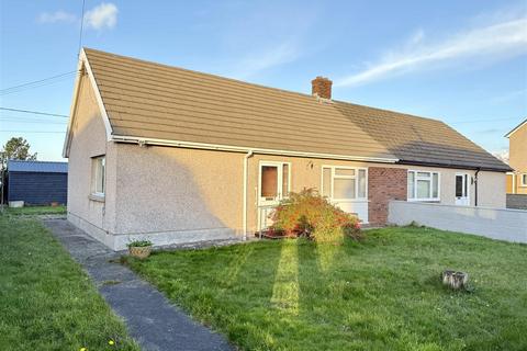 2 bedroom semi-detached bungalow for sale, Broddewi, Ffosyffin, Aberaeron