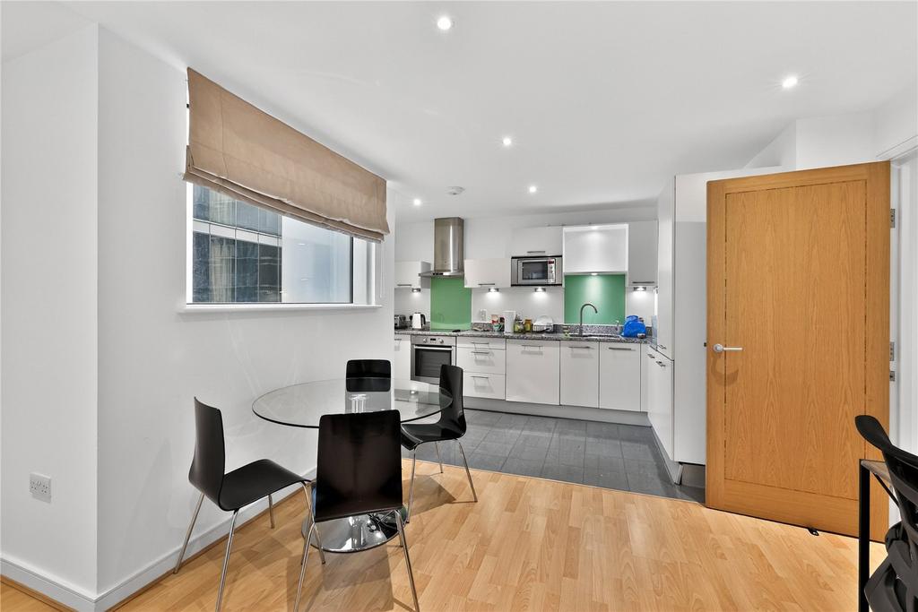 Kitchen/Reception