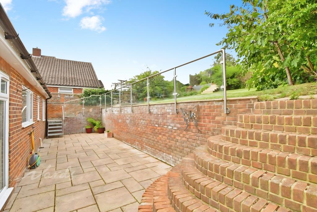 Broomhill patio