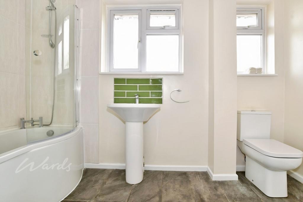 Broomhill bathroom