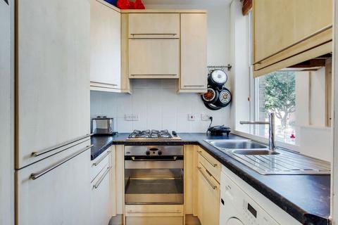 1 bedroom flat for sale, Gauden Road, London SW4