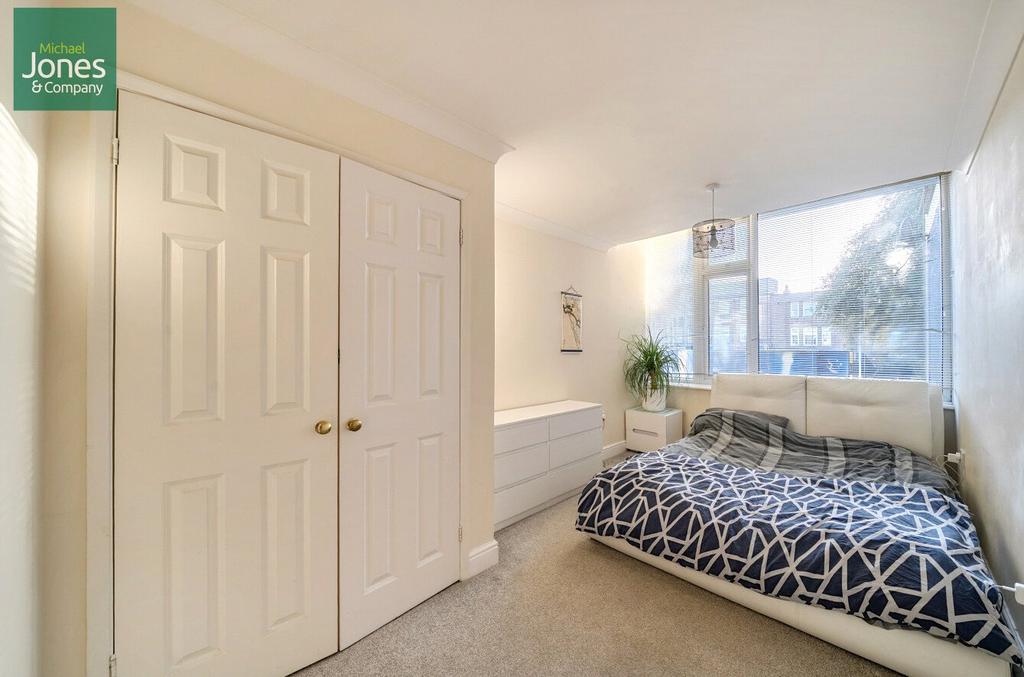Main Bedroom