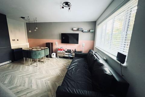 undefined, Colindale/ London, NW9