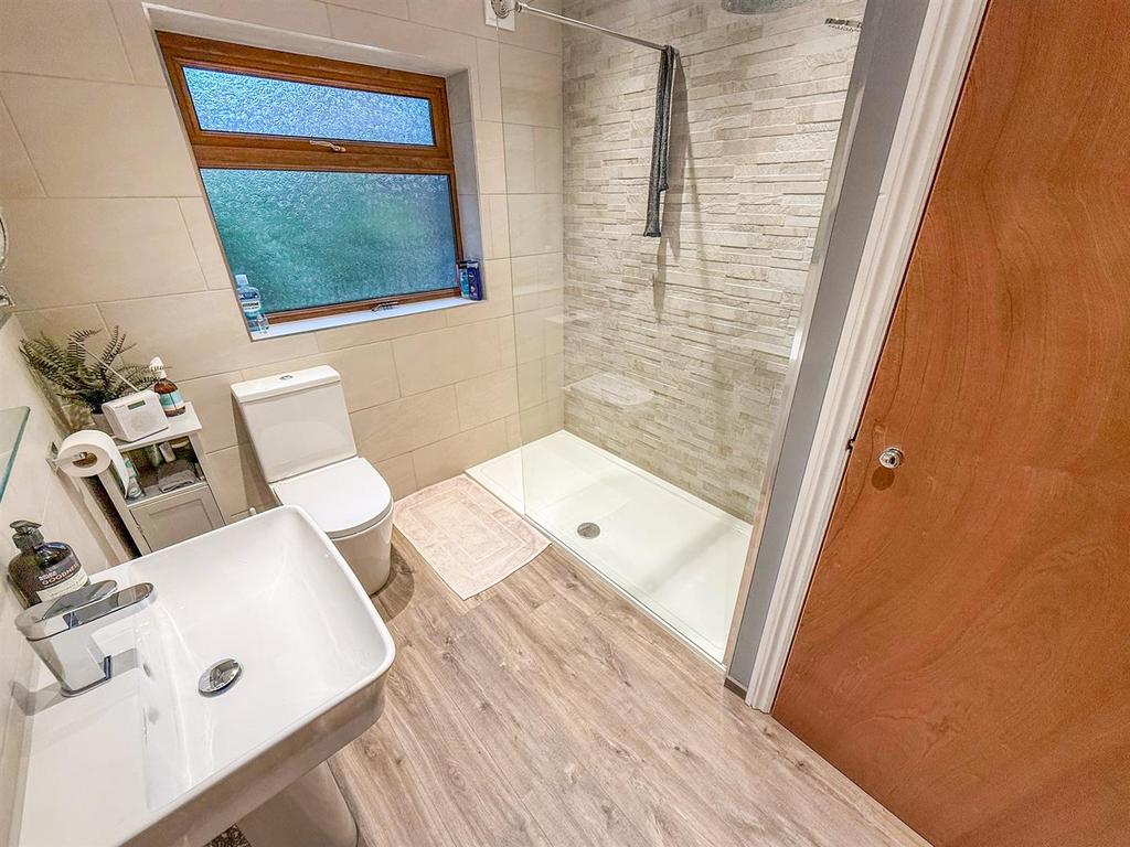 Ground Floor Bathroom