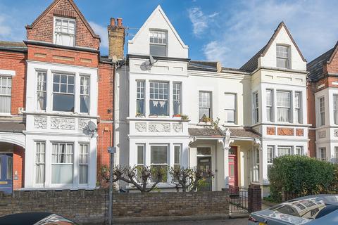 undefined, Chelverton Road