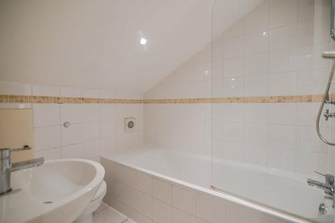 undefined, Chelverton Road