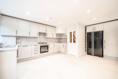 undefined, Broom Park, Teddington TW11