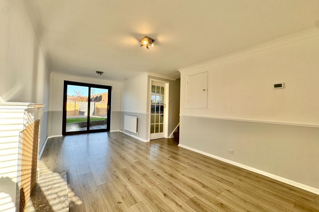 Living/Dining Room
