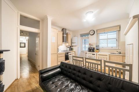 3 bedroom flat for sale, Drayton Gardens, London SW10