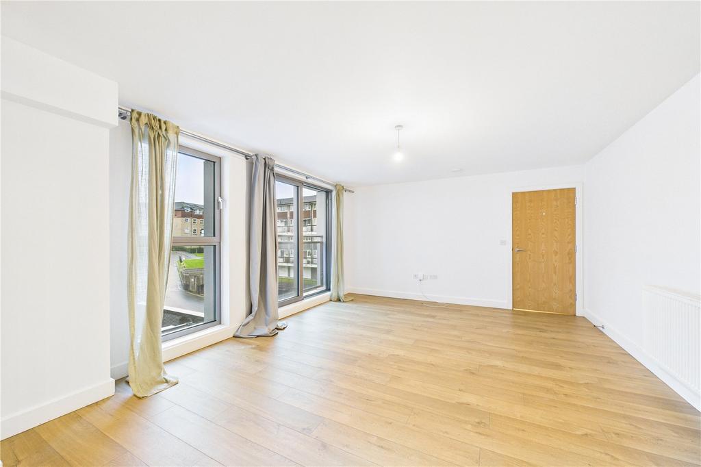 Kitchen/Living Area