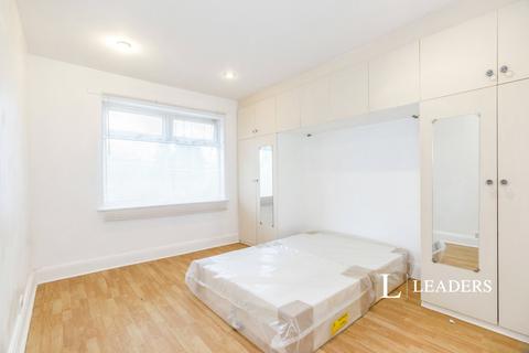 undefined, Elgar Avenue, Surbiton, KT5