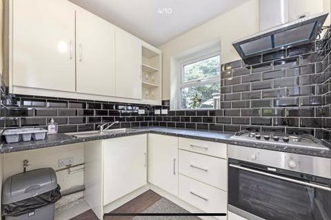6 bedroom detached house to rent, Nightingale Road, London NW10